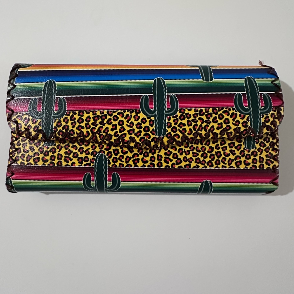 ANIMAL CACTUS PRINTED WALLET - Picture 3 of 6